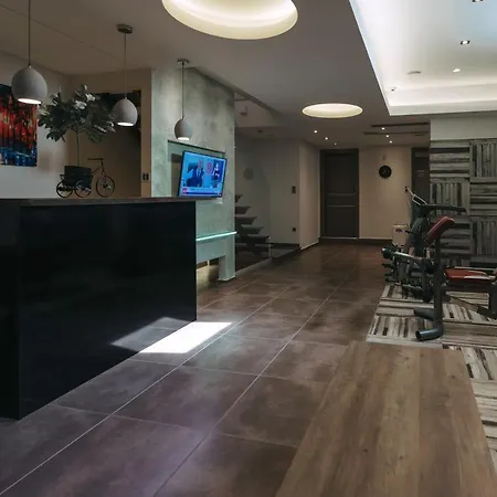 Kyros Villa *